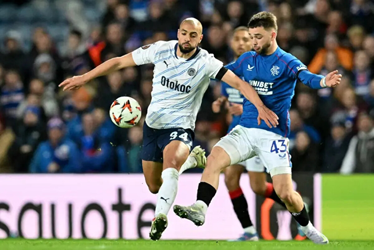 Luiz için Fenerbahçe'nin devreye girmesi, Juventus cephesinde olumlu karşılandı. İtalyan kulübü, oyuncuyu satın alma opsiyonuyla kiralamaya sıcak bakıyor.