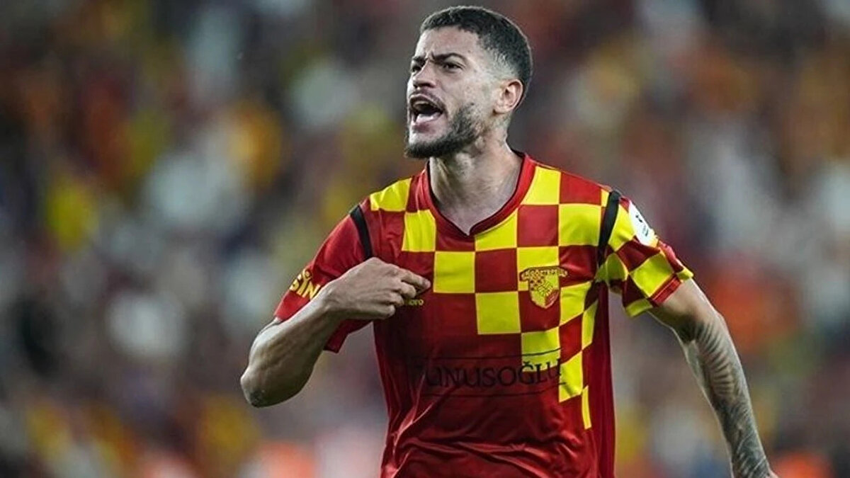 Bonservis rakamını 15 milyon euro seviyelerine çekmek isteyen Leipzig henüz başarılı olamadı.<br><br>