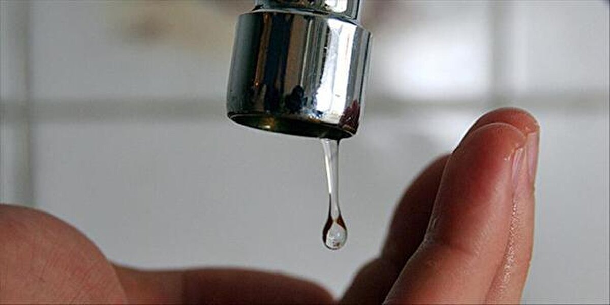 Su kesintisi yapılacak mahalleler<br><br>Kesintiden etkilenecek mahalleler Konak ve Bornova ilçelerinde yer alıyor. İşte su verilemeyecek mahallelerin tam listesi:<br><br>Konak İlçesi:<br>Millet<br><br>Mehtap<br><br>Zeybek<br><br>Ferahlı<br><br>İsmet Paşa<br><br>Saygı<br><br>Murat<br><br>Atamer<br><br>Anadolu<br><br>Boğaziçi<br><br>Huzur<br><br>Trakya<br><br>Çınartepe<br><br>Yavuz Selim<br><br>Cengiz Topel<br><br>26 Ağustos<br><br>Ulubatlı<br><br>Mehmet Akif<br><br>Levent<br><br>Bornova İlçesi:<br>Çamkule<br><br>Meriç