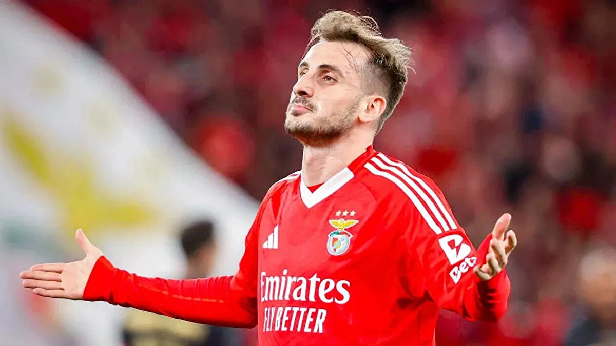 Benfica'dan ayrılma kararı alan ve adı bir süredir Beşiktaş'la anılan Kerem Aktürkoğlu için Galatasaray da devreye girmeye hazırlanıyor.<br><br>