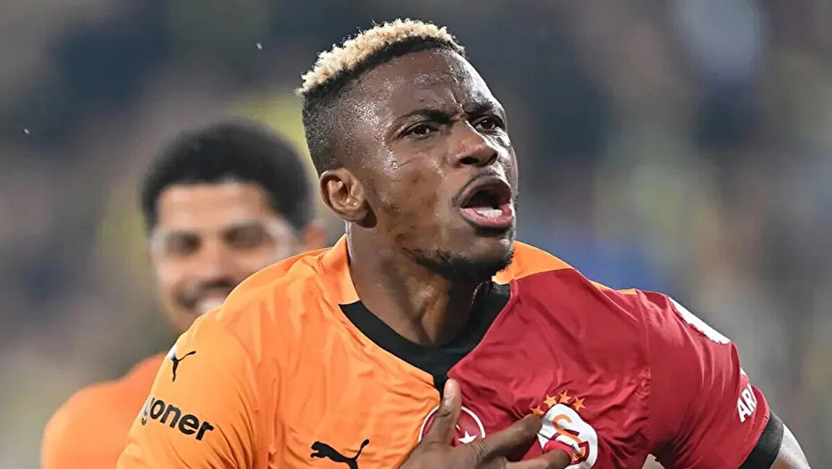 Galatasaray formasıyla geçtiğimiz sezon 41 maça çıkan Victor Osimhen, 37 gol ve 8 asist kaydetti. Yıldız golcü sarı-kırmızılı takımda Süper Lig ve Türkiye Kupası şampiyonlukları yaşadı.<br><br>