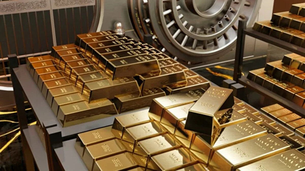 9. Hindistan<br>Toplam Altın Miktarı: 879,6 ton<br><br>Toplam Rezervlerdeki Payı: %13,2