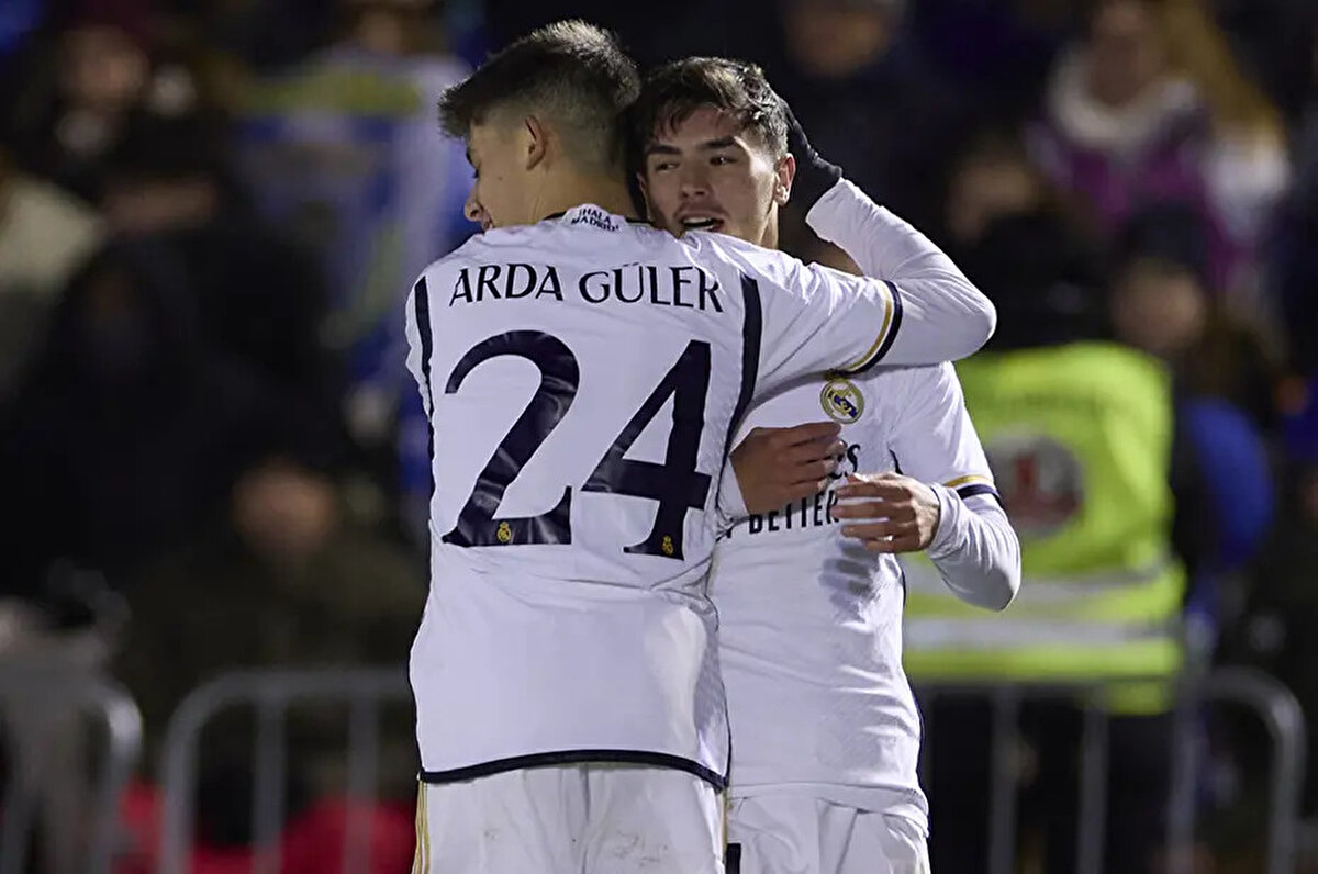 Real Madrid forması giyen ve piyasa değeri 40 milyon euro olarak gösterilen Brahim Diaz'a Fenerbahçe'nin ilgisi olduğu konuşulmaya başlandı.<br>