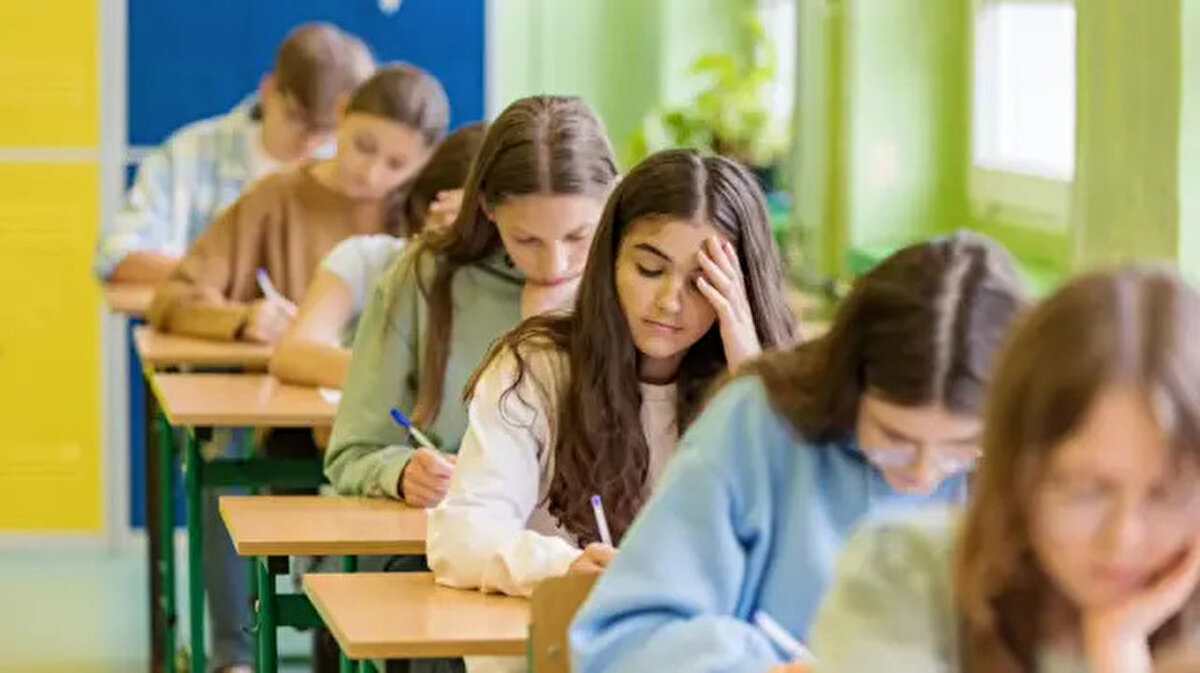 LGS tercih sonuçları nasıl öğrenilecek?<br><br>"LGS tercih sonuçları açıklandı mı?" sorusu sabah saatlerinden bu yana gündemde. Yerleştirme sonuçları açıklandığında öğrenciler ve veliler, sonuçlara https://www.meb.gov.tr adresinden ulaşabilecek. Ayrıca sonuç belgeleri okul müdürlüklerinden de temin edilebilecek.