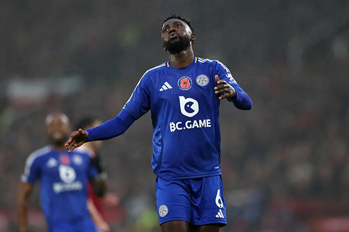 Beşiktaş yönetimi, Leicester forması giyen 28 yaşındaki Nijeryalı ön libero Wilfred Ndidi için harekete geçti. <br>