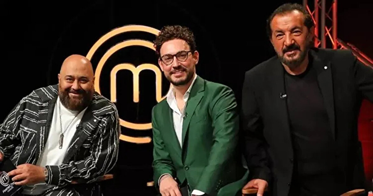 MasterChef Türkiye 2025'te yedek yarışmacılar arasında yaşanan rekabet izleyicileri ekran başına kilitliyor. 30 Temmuz itibarıyla yedeklerden ana kadroya giren Mert, Ali İhsan, Edanur ve Aslı, iddialı kadroya dahil olmayı başararak yarışmadaki yerlerini aldı. Yarışmanın ilerleyen bölümlerinde hangi isimlerin öne çıkacağı ise merakla bekleniyor.