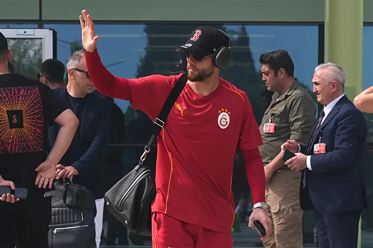 Galatasaray'ın son oynadığı Lazio maçında kadroda yer almayan Berkan Kutlu'nun Espanyol'a transfer olması bekleniyor.