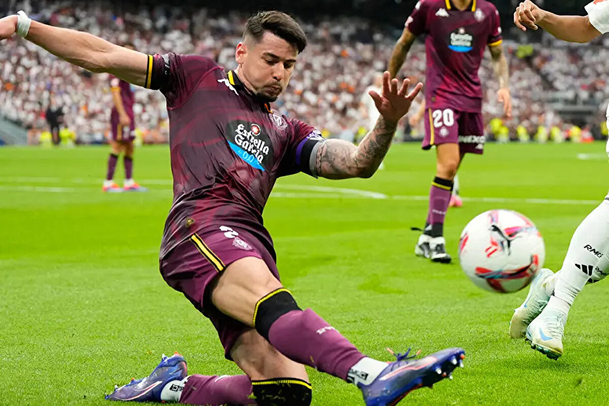 30 yaşındaki futbolcuyla Rubin Kazan'ın da ilgilendiği ve Perez'in gelen teklifleri değerlendirdiği öğrenildi.<br>