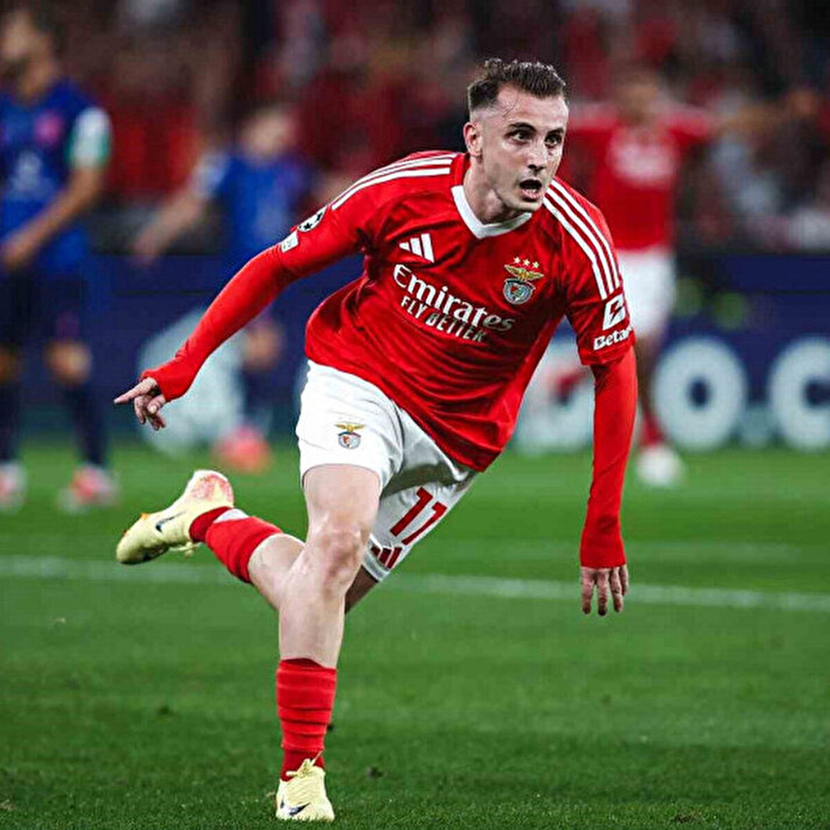 Kerem Aktürkoğlu son idmana çıkmadı<br><br>Benfica, kerem Aktürkoğlu'nun sakatlığı nedeniyle Nıce maçından önceki son idmanda yer almadığını açıkladı.