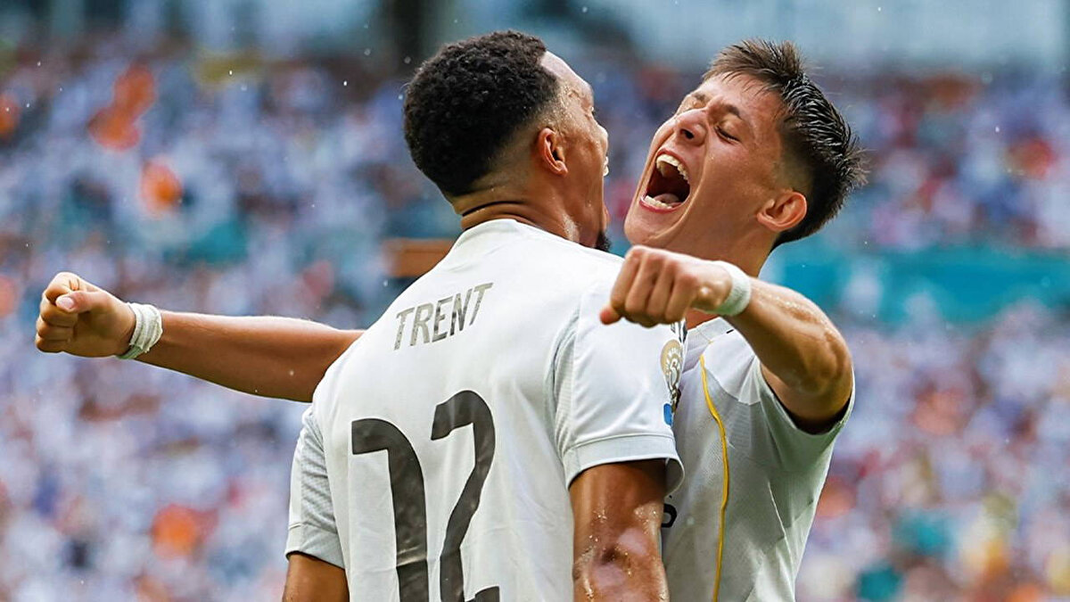 Real Madrid'in ve A Milli Takımın yıldız oyuncusu Arda Güler, İspanyol basınının manşetlerinden düşmüyor.