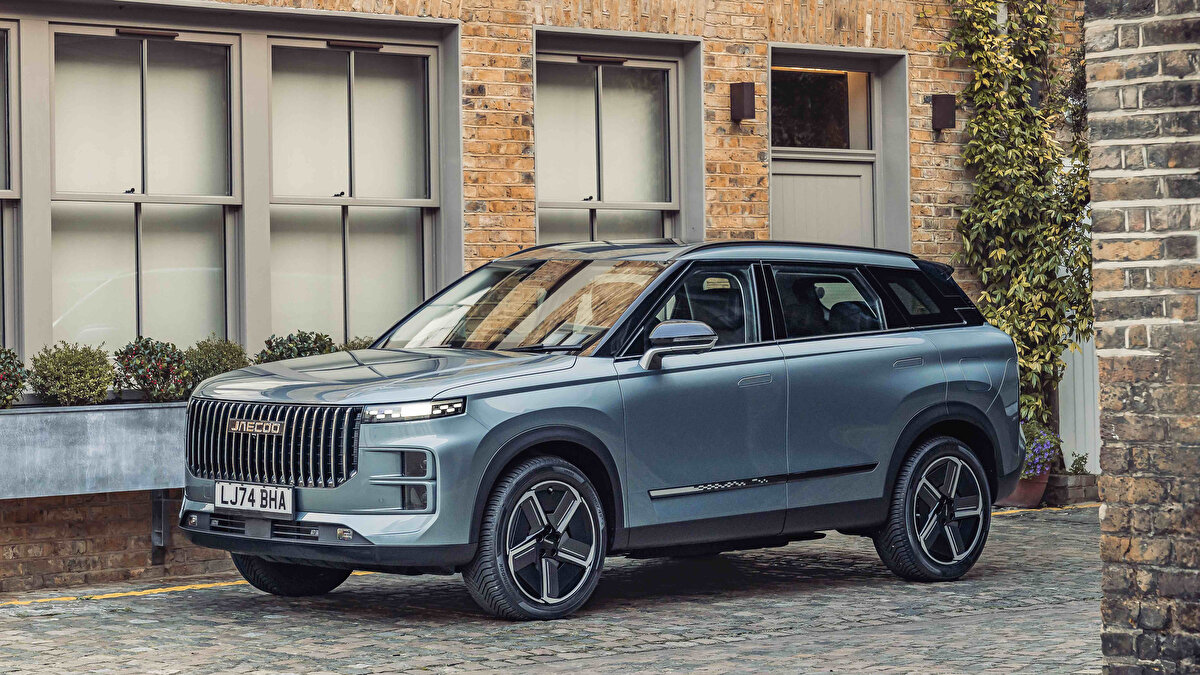 30. Jaecoo 7<br>Aylık satış: 753<br>Yıllık satış: 4.433<br>Fiyat aralığı: 2.550.000 TL – 2.725.000 TL