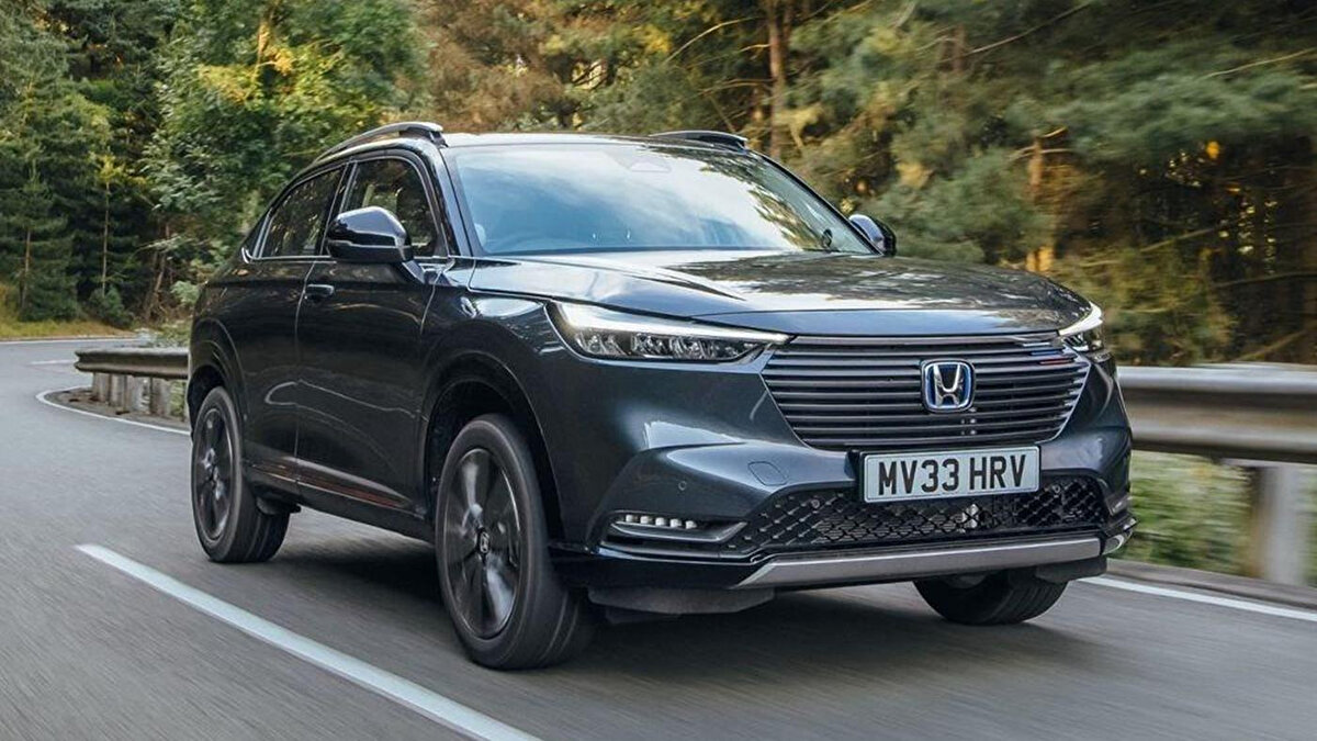 31. Honda HR-V<br>Aylık satış: 827<br>Yıllık satış: 4.366<br>Fiyat aralığı: 2.135.000 TL – 2.805.000 TL