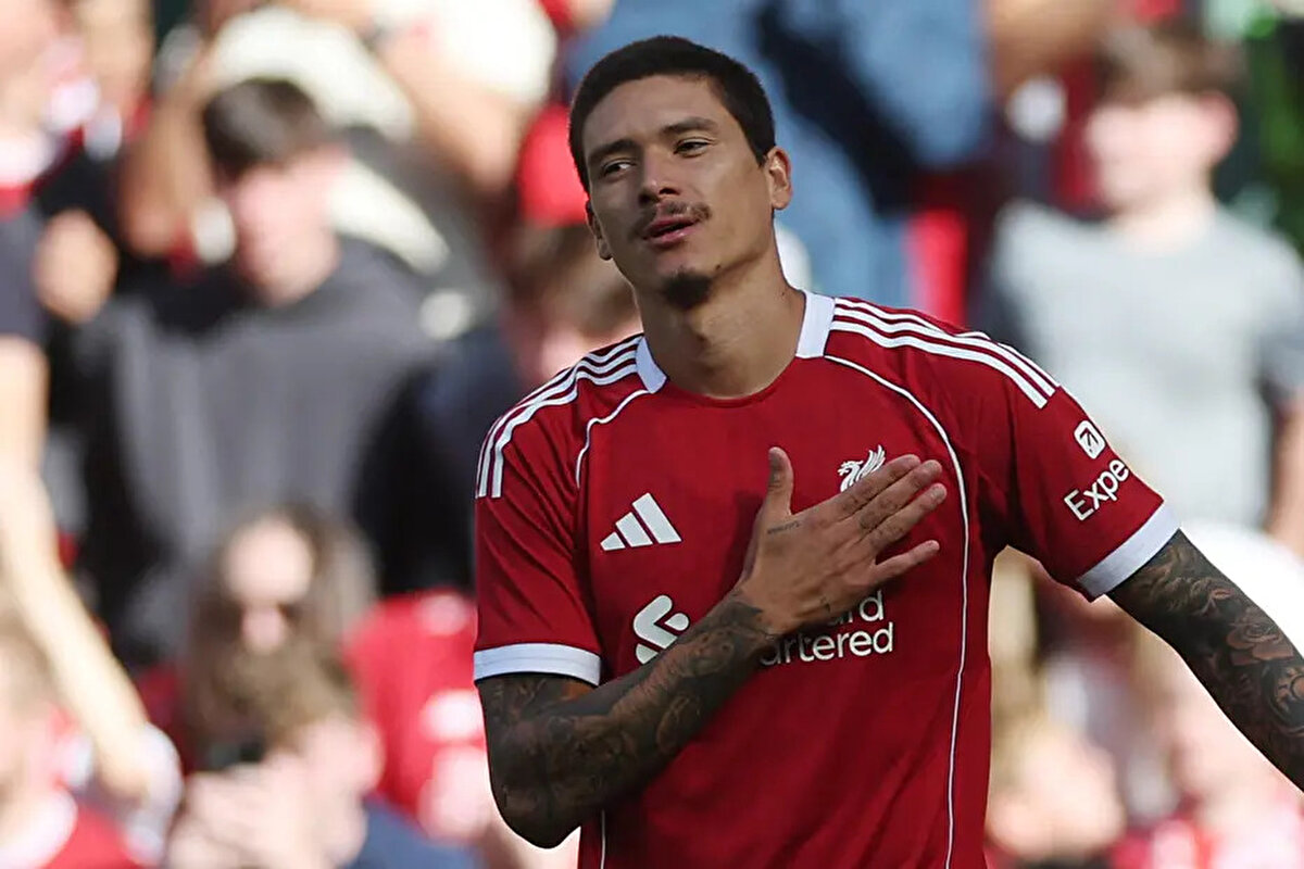 Buna göre Suudi temsilcisi, 26 yaşındaki forvet için Liverpool'a 53 milyon euro bonservis ödeyecek. Uruguaylının kontratında 12 milyon euroluk bonus maddesi de olacak.<br>