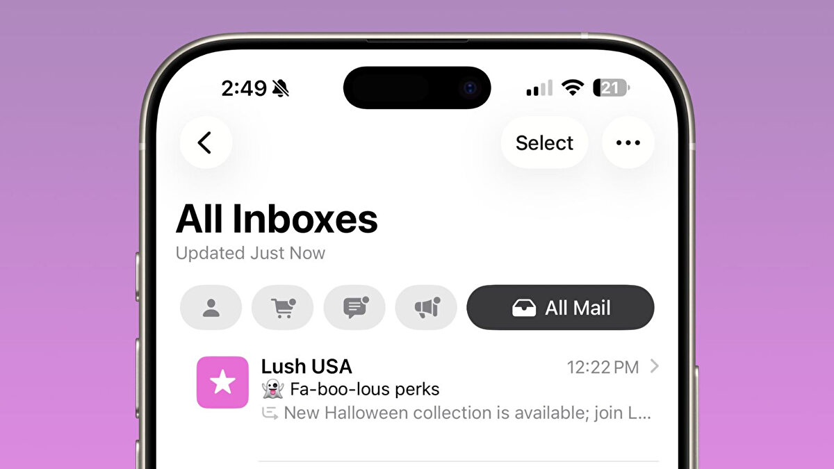 Mail Uygulamasında Arayüz Değişikliği<br><br>Apple, Mail uygulamasında da kullanıcı deneyimini iyileştirecek bir yenilik yaptı. Daha önce üç nokta menüsünün içine gizlenen “Seç” butonu, iOS 26 Beta 5 ile birlikte doğrudan görünür hâle geldi.