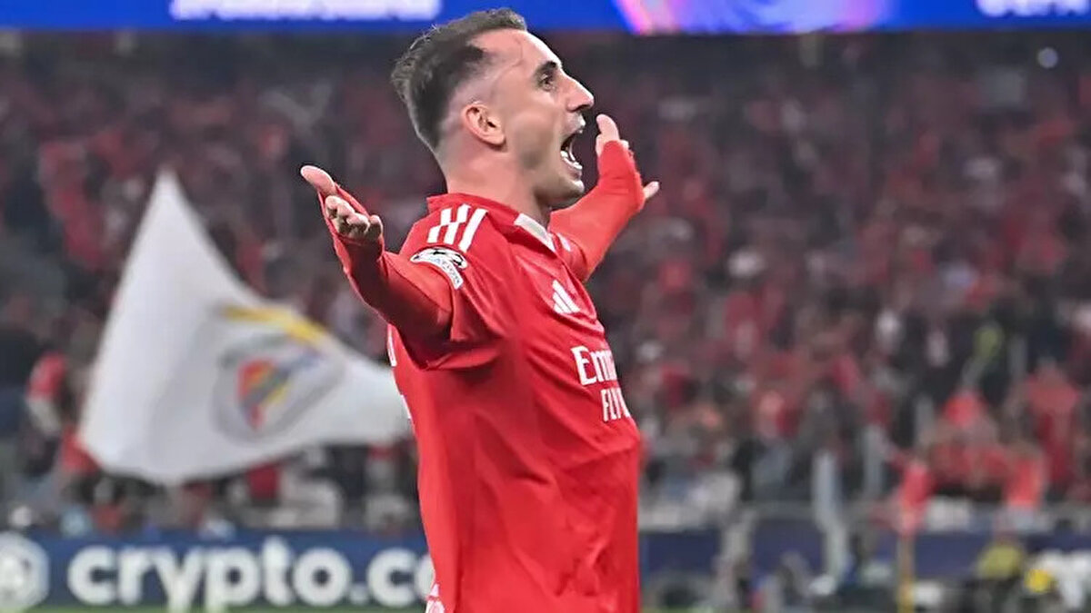 Başkanlık seçimine gidecek olan Benfica'da Kerem Aktürkoğlu'nun ayrılması ve sonucunda Şampiyonlar Ligi'ne katılınamaması durumunda gelecek tepkilerden korkuluyor.<br>