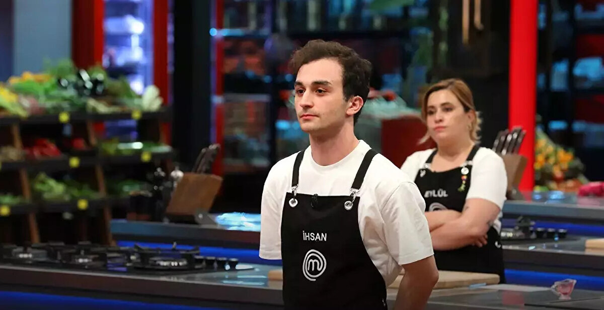 5 AĞUSTOS 2025 MASTERCHEF ELEME ADAYLARI<br><br>5 Ağustos 2025 tarihli MasterChef Türkiye 2025 eleme listesinde Doğukan, Elif ve Murat yer aldı. Yarışmacılar, eleme oyununda kalabilmek için tüm güçleriyle mücadele edecek.