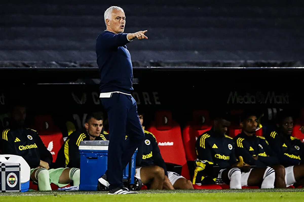 Fenerbahçe teknik direktörü Jose Mourinho maçın ardından değerlendirmelerde bulundu. <br>