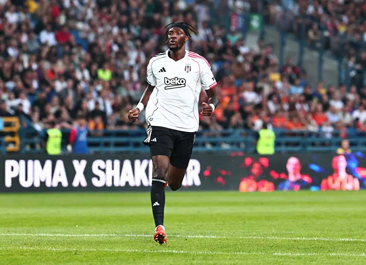 Shakhtar Donetsk karşısında aldığı yenilgilerin ardından UEFA Avrupa Ligi'ne veda ederek sezona başlayan siyah-beyazlı temsilcimiz deplasmandaki ilk maçta iyi bir sonuç alarak rövanş için avantaj sağladı. 