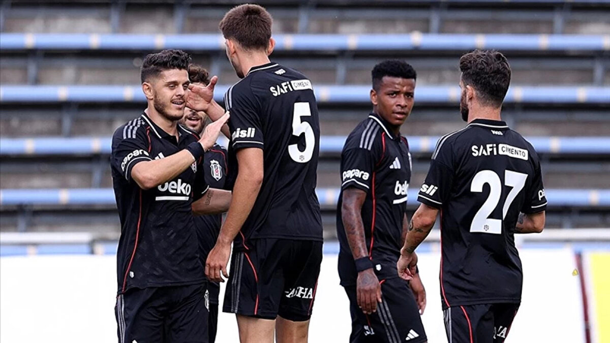 İstanbuldaki rövanş mücadelesinin ardından kazanan play-off turunda İsviçre ekibi Lausanne ile Kazakistan ekibi Astana eşleşmesinin galibi ile kozlarını paylaşacak.