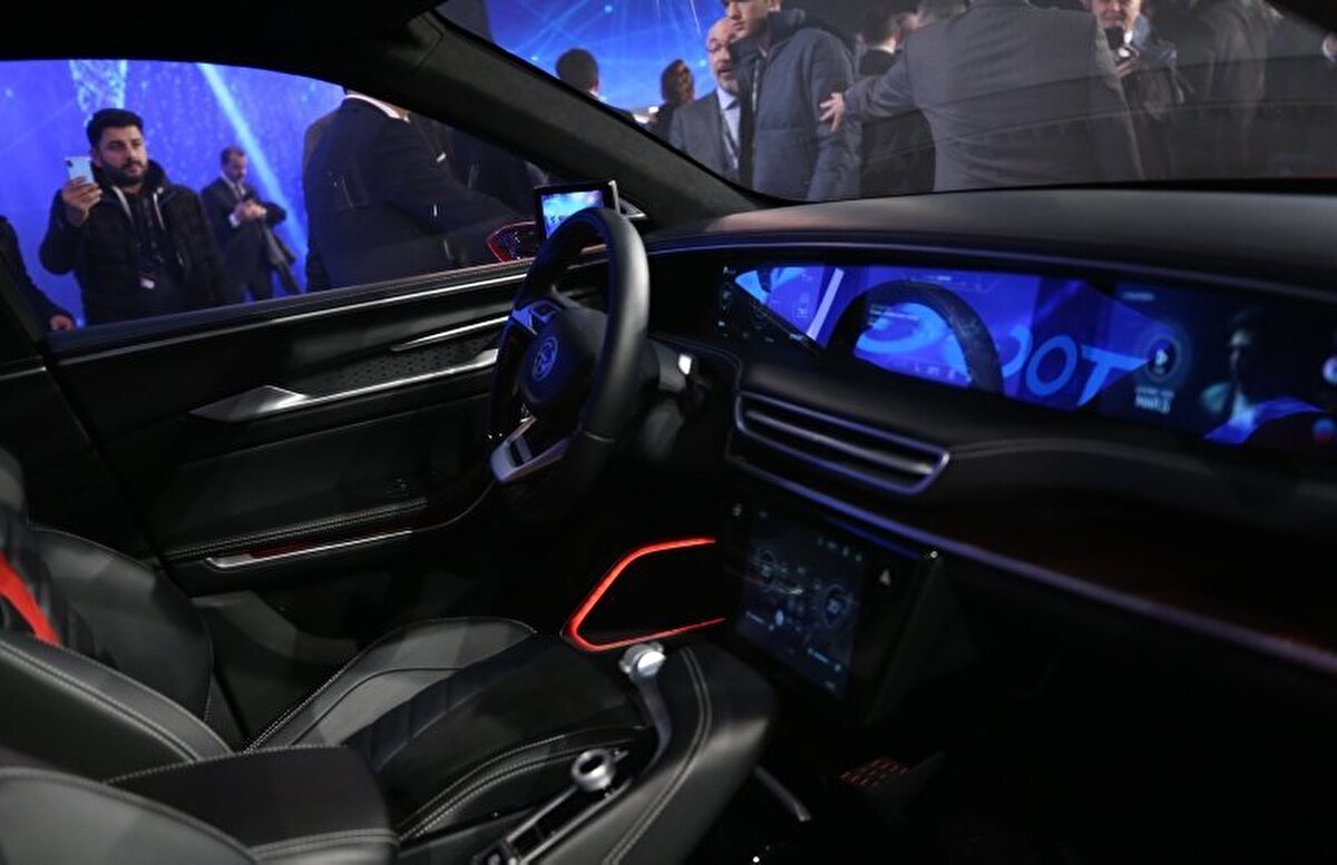 Kampanyalar ve İndirimler Satışları Canlandırdı<br><br>Otomotiv sektöründeki satış artışında özellikle Temmuz ayında uygulanan kampanyaların büyük etkisi oldu. Toyota’nın bazı modellerinde 500 bin TL’ye varan indirimler ve kredi destekleri, tüketicilerin araç alım kararlarını olumlu yönde etkiledi. Ayrıca, diğer markaların cazip kampanyaları da sıfır araç satışlarını artırdı.