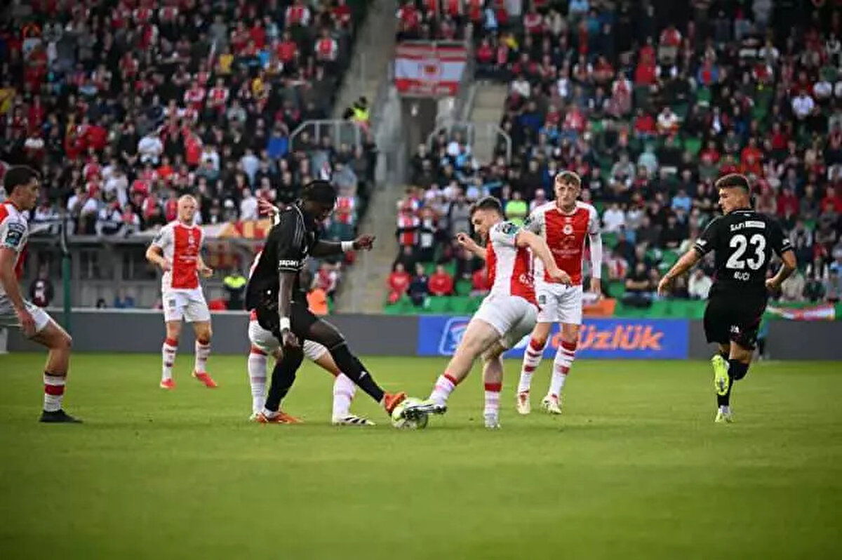 <br><br>Temsilcimiz karşılaşmadan ilk yarıda bulduğu gollerle 4-1 galip ayrıldı.<br>