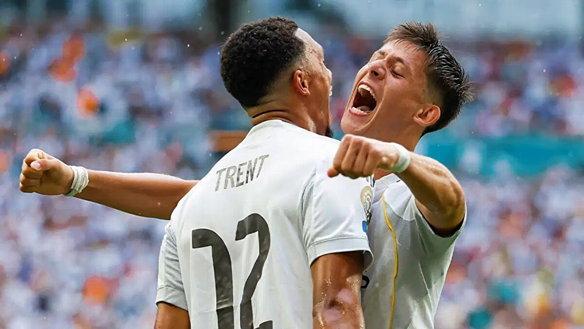 3- İspanya | 78.703