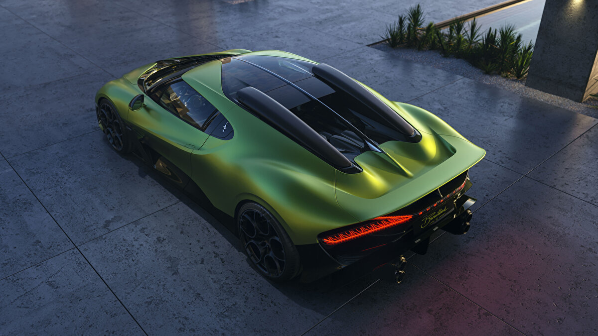 <br><br>Ultra zenginler için üretildi<br><br>Egzotik tasarıma sahip olan lüks araç, sıradan bir model değil. Brouillard, Bugatti'nin ultra zengin müşterilerinden biri için özel olarak üretildi.<br>