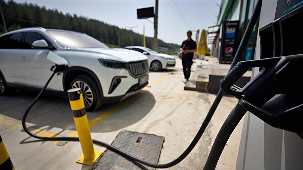 İşte ucuza satışa sunulacak marka ve modeller:<br><br>Renault Alpine A290, Renault Megane, Renault 4, Renault 5, Renault Scenic, Nissan Micra, Nissan Ariya, Vauxhall Corsa Electric, Vauxhall Combo Life Electric, Vauxhall Astra Electric, Vauxhall Mokka Electric, Vauxhall Frontera Electric, Vauxhall Grandland Electric.