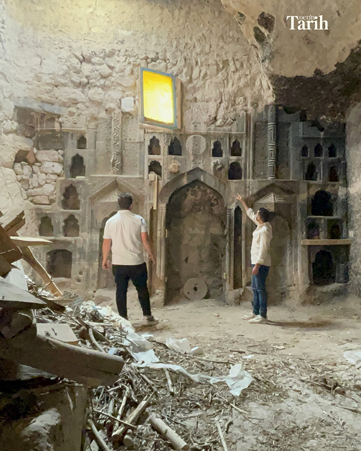  Uzmanlar, alanın yalnızca ibadet için değil, muhtemelen misafirhane veya tekke gibi farklı amaçlarla da kullanılmış olabileceğini değerlendiriyor. Yapının sahibi Mehmet Ersen, geçmişte turistlerin burasının bir cami olduğunu söylediklerini ancak bugüne kadar üzerinde herhangi bir çalışma yapılmadığını ifade etti. Araştırmaların, yapının işlevi ve tarihine dair daha fazla bilgi edinmek amacıyla devam edeceği belirtildi.