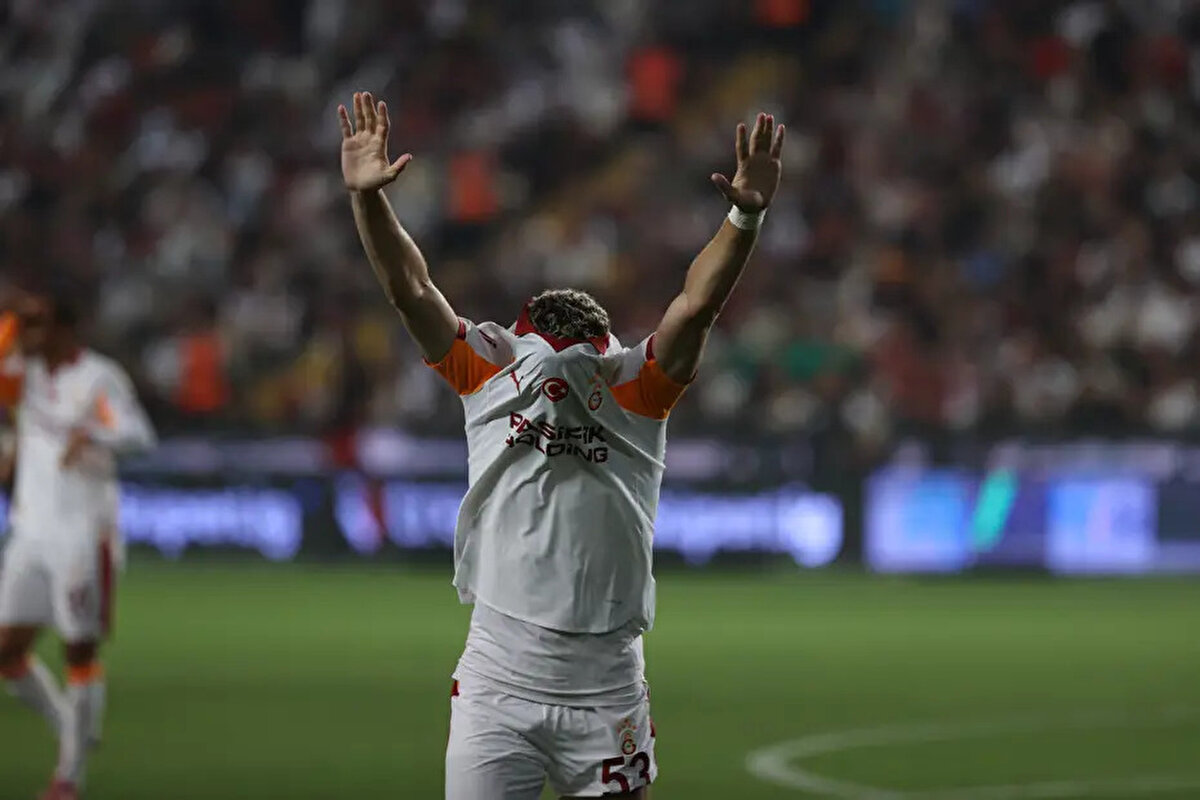 Kerem Aktürkoğlu'nun yakın arkadaşı olan futbolcu Enes Subaşı ise bu konuya gönderme yaptı.<br>