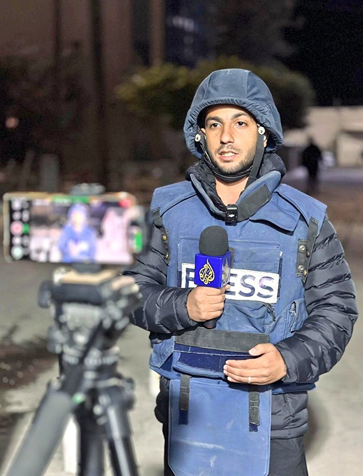 ''Size Filistin’i emanet ediyorum. İslam dünyasının tacındaki mücevheri, bu dünyadaki her özgür insanın kalp atışını. Size halkını, haksızlığa uğramış ve masum çocuklarını emanet ediyorum; ki onlar ne hayal kurmaya ne de güven ve huzur içinde yaşamaya fırsat bulabildiler. Saf bedenleri, İsrail bombaları ve füzelerinin binlerce ton ağırlığı altında ezildi, parçalandı ve duvarlara savruldu''