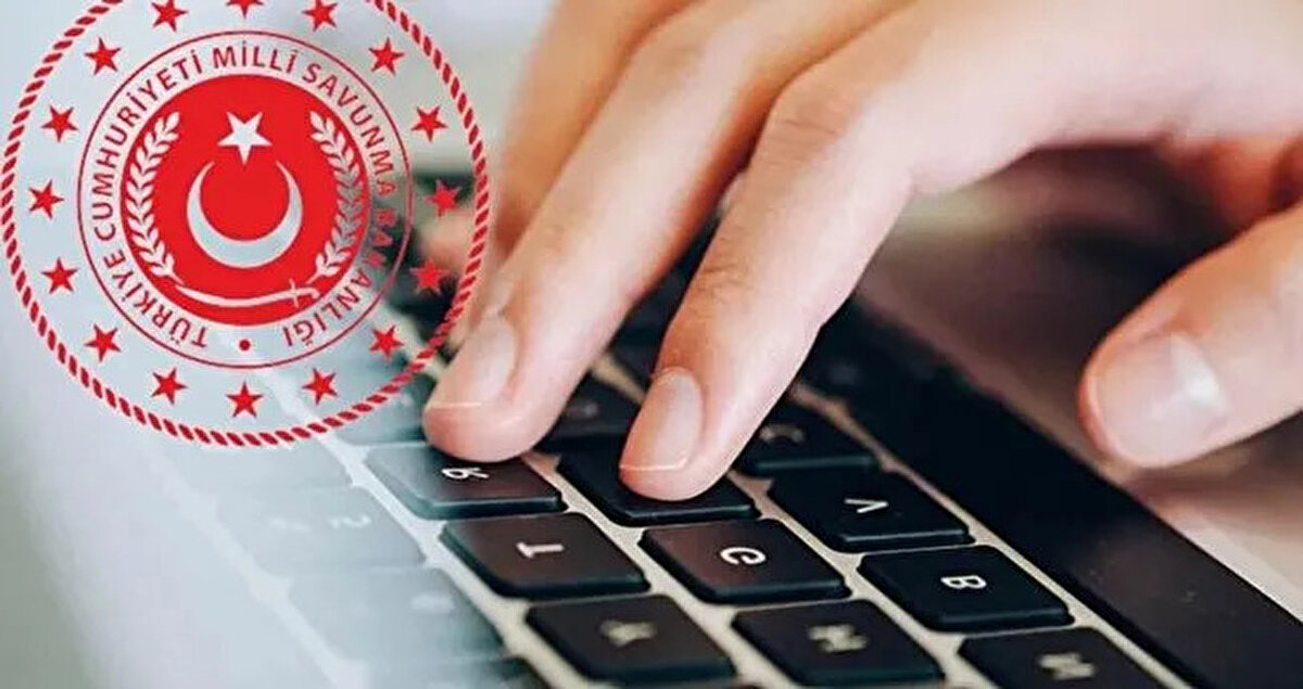 MSB KURA SONUÇLARI NASIL VE NEREDEN ÖĞRENİLECEK?<br><br>MSB kura sonuçları, kura çekimi tamamlandıktan sonra https://personeltemin.msb.gov.tr adresinden duyurulacak. Bu duyuru tebliğ niteliğinde olacak, adaylara ayrıca bildirim yapılmayacak.<br><br>Sınava girmeye hak kazanan adayların ilanda belirtilen şartları taşıyıp taşımadıkları; eğitim durumu, tecrübe, öncelik hakkı ve mesleki belgeler açısından kontrol edilecek. Belge kontrol tarihleri ve yerleri yine MSB’nin resmi internet sitesinden ilan edilecek.