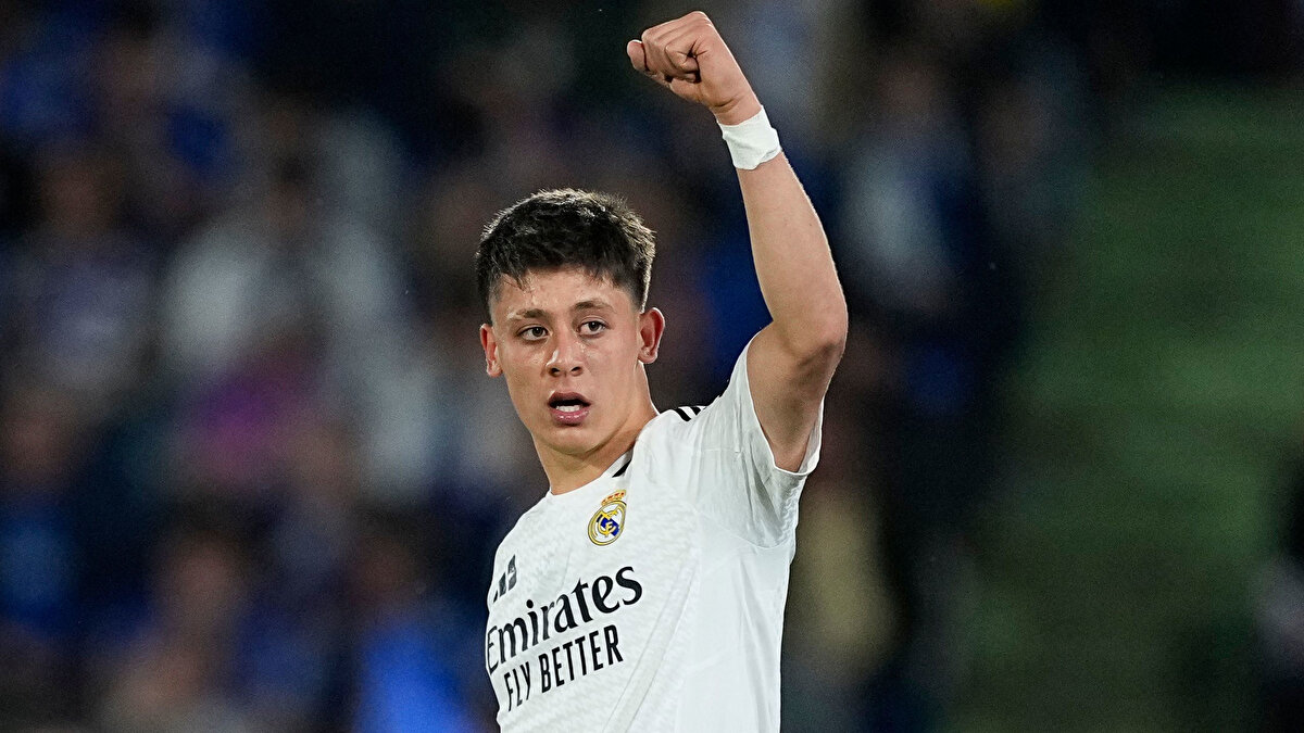 El Desmarque'nin haberine göre; La Liga'nın başlamasına az bir süre kala Xabi Alonso'nun Arda Güler hakkındaki düşünceleri değişti. <br>