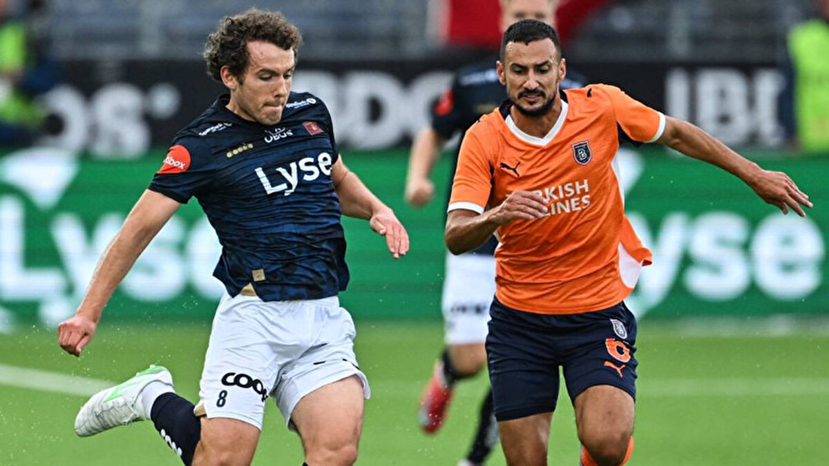 MUHTEMEL RAKİPLER BELLİ OLUYOR<br><br>Turun galibi, play-off aşamasında Spartak Trnava (Slovakya) ile Universitatea Craiova (Romanya) eşleşmesinin kazananıyla karşılaşacak. Craiova, ilk maçta rakibini sahasında 3-0 mağlup ederek büyük bir avantaj elde etti.