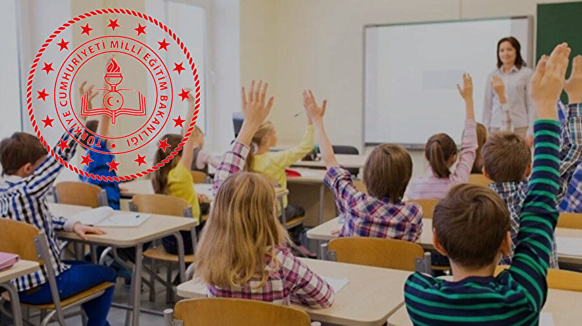 Ücretli Öğretmenlik Başvurusu Ne Zaman?<br><br>2025-2026 ücretli öğretmenlik başvuruları için kesin tarihler henüz açıklanmadı. Ancak Milli Eğitim Bakanlığı (MEB) takvimine göre, başvurular genellikle Temmuz ve Ağustos aylarında başlıyor. Ücretli öğretmen olmak isteyen adaylar, başvuru tarihlerini ve süreçleri öğrenmek için görev almak istedikleri il ve ilçe milli eğitim müdürlüklerinin resmi internet sitelerini takip etmelidir.