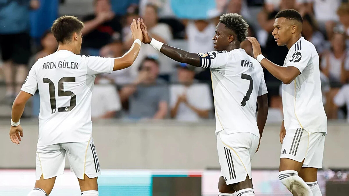 Yeni sezon hazırlıklarını sürdüren Real Madrid, hazırlık maçında Avusturya temsilcisi WSG Tirol ile karşılaştı.<br>