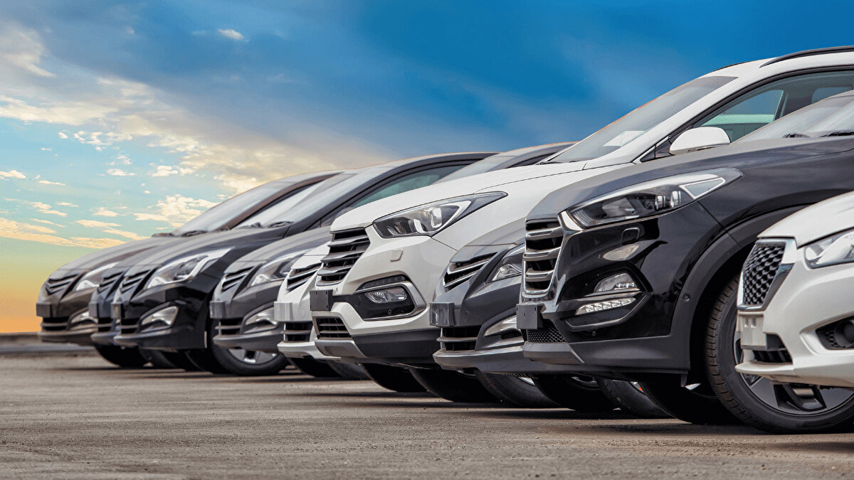 Henüz Yasalaşmadı<br><br>20 yaş üzeri araçlara ÖTV muafiyeti ve hurda teşviki sağlayacak olan bu teklif henüz TBMM’de kabul edilmedi. Düzenlemenin yasalaşması halinde yüz binlerce araç sahibi bu fırsattan yararlanabilecek. Resmi gelişmeler, Hazine ve Maliye Bakanlığı ile TBMM tarafından yapılacak açıklamalarla takip edilecek.