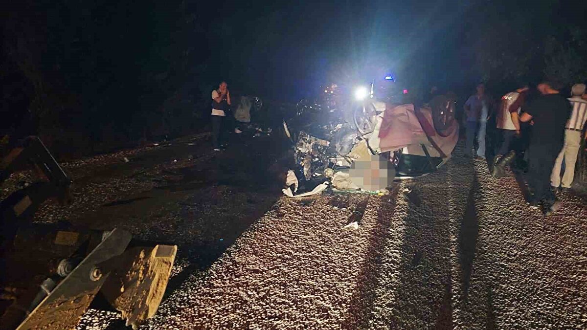 Kazada 6 kişi hayatını kaybetti. 