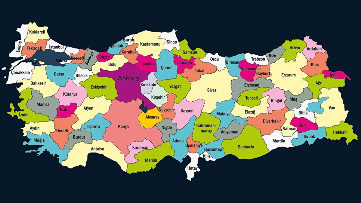 Uzmanlardan öneriler<br><br>Uzmanlar, şehirlerde yaşam memnuniyetini artırmak için sosyal altyapının güçlendirilmesi, ekonomik destek programlarının artırılması ve ulaşım–barınma gibi temel sorunlara kalıcı çözümler üretilmesi gerektiğini vurguluyor.<br>