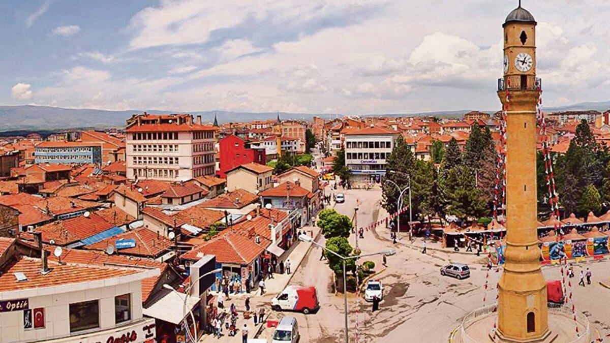 7- Çorum – Nüfus: 524.130 | Mutsuzluk oranı: %9,1<br>