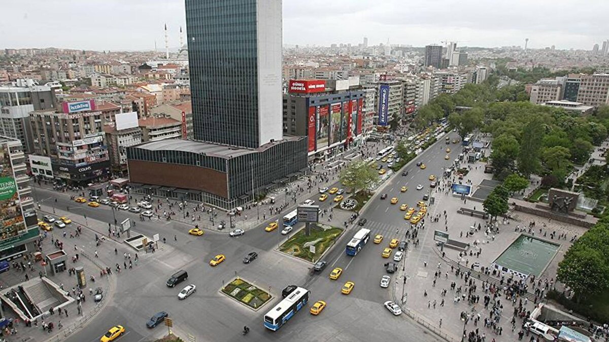 4- Ankara – Nüfus: 5.782.285 | Mutsuzluk oranı: %9,95<br>