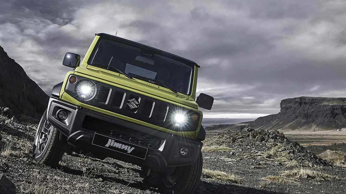<br><br>Jeep tarzıyla dikkat çeken Suzuki Jimny XL’nin Avustralya’daki satışları ani bir kararla durduruldu. <br>