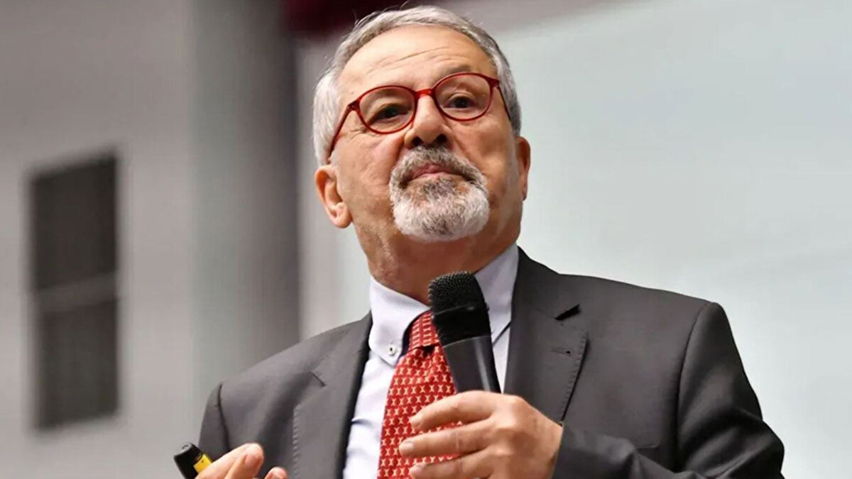 'İstanbul deprem açısından daha riskli'<br><br>Görür, son yaşanan depremlerle birlikte İstanbul’un deprem açısından daha riskli bir duruma geldiğini söyledi. "İstanbul daha tehlikeli oldu” diyen Görür, megakentte 23 Nisan günü meydana gelen 6,2 büyüklüğündeki depreme dikkat çekti