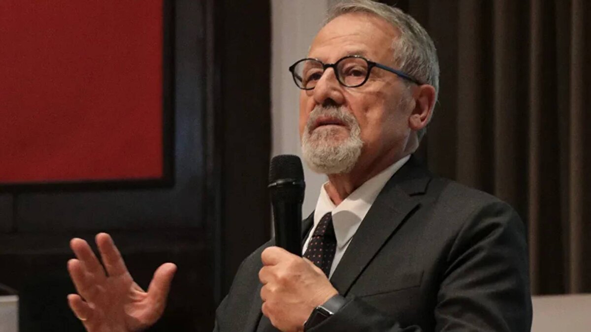 '7'nin üzerinde İstanbul'da deprem olacak'<br><br>Görür, söz konusu fayların kırılmasıyla birlikte 7’nin üzerinde bir depremin olmasının kesin olduğunun da altını çizdi.