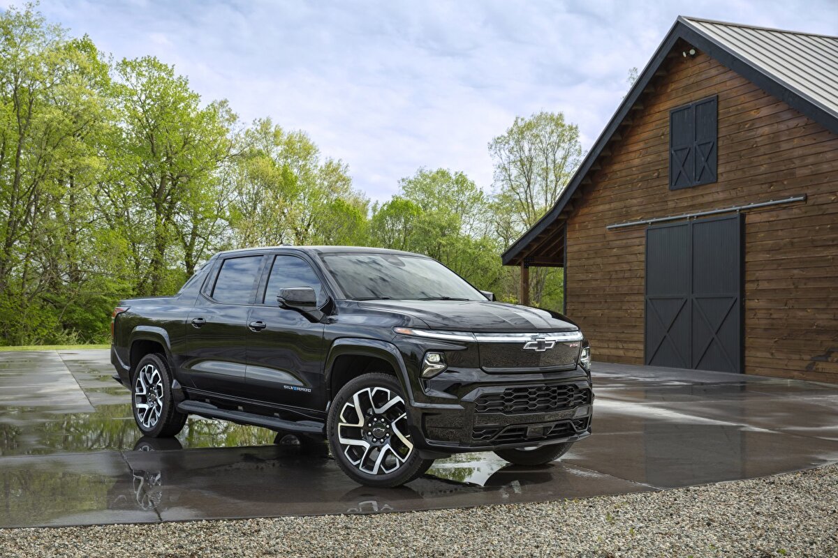 <br><br>8- Chevrolet Silverado EV<br><br>Değer Kaybı: Yüzde 18,74<br>