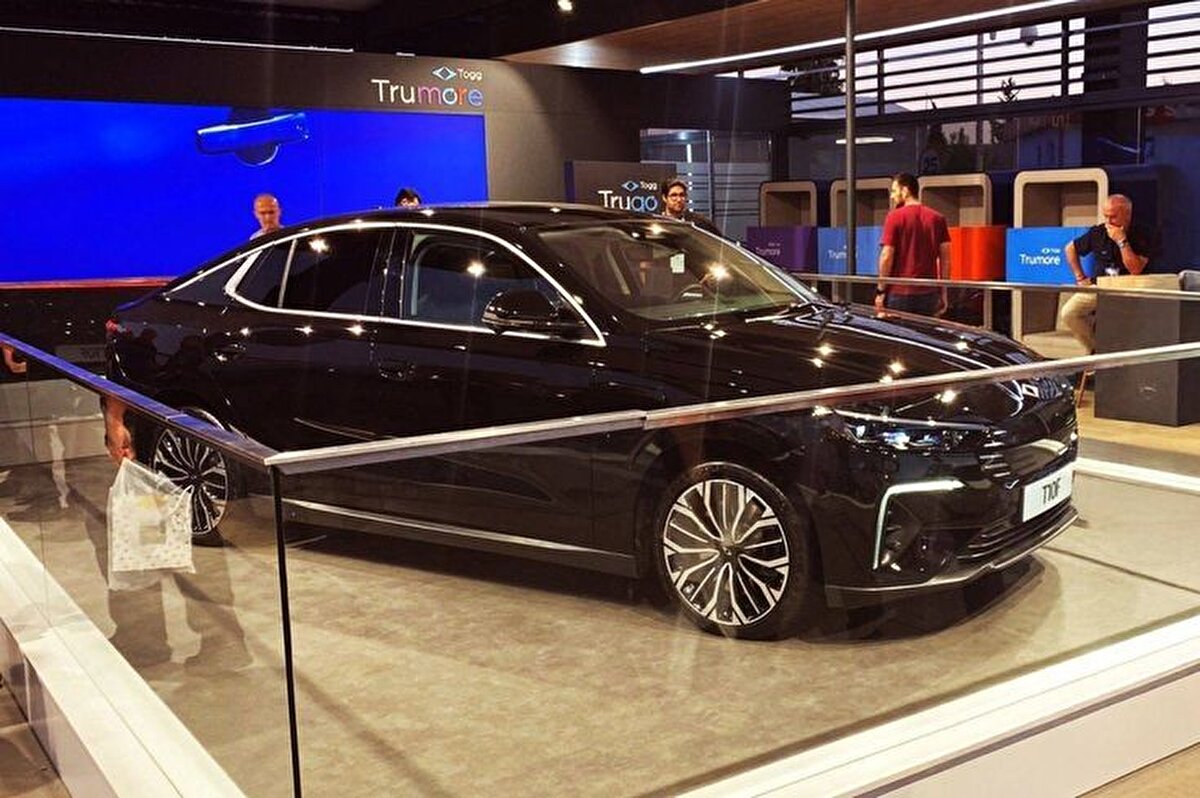 ToggCare tarafından sosyal medya platformu X'te yayımlanan mesaja göre Togg T10F modelinin ön siparişleri Eylül ayı içinde toplanacak ve ilk teslimatlar Eylül ayında gerçekleşecek.