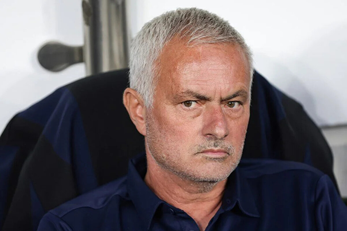 Mourinho’nun, Real Madrid’in kararını değiştirebilmek için devreye girerek ikna kabiliyetini kullanmayı planladığı belirtiliyor.