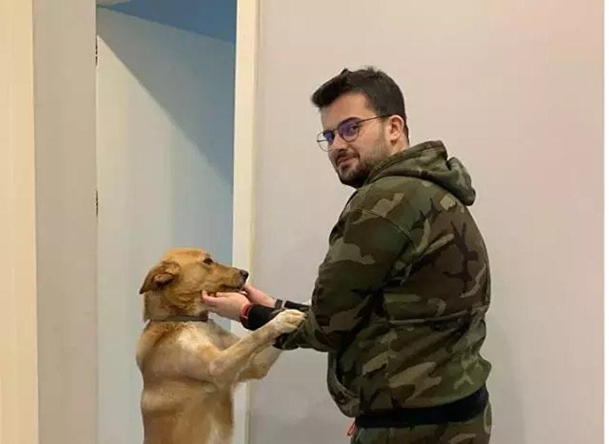 SON PAYLAŞIMI SEVENLERİNİ YASA BOĞDU<br><br>Jrokez, bugün yaptığı paylaşımda, Fenerbahçe'nin Göztepe maçında aldığı beraberlik nedeniyle üzgün olduğunu ve yorgun hissettiği için de yayın açamayacağını belirtmişti.