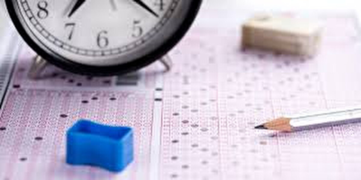 Elektronik kayıt tarihleri<br> YKS 2025 sonuçlarının ardından üniversiteler 1-3 Eylül 2025 tarihleri arasında elektronik kayıt işlemlerini resmi siteleri üzerinden alacak.