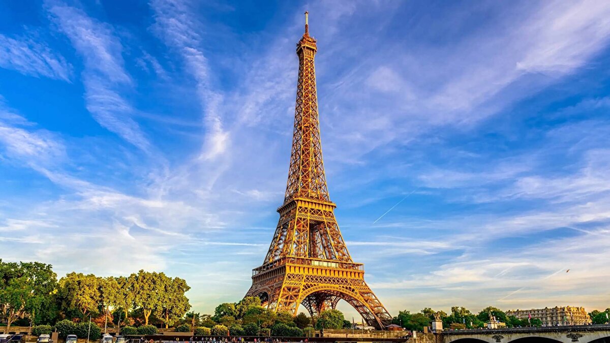 Fransa, Paris: 1.035 km